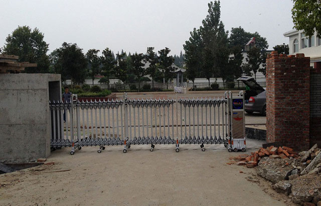 ���ν�����